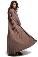 عباية كاجوال لف بقماش باربي باللون الكاكي البني ال...