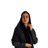 طرحة شتوية سادة بخط ذهبي