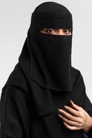 نقاب قصير بمطاطين