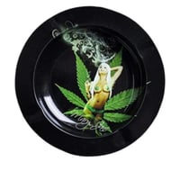 طفاية سجائر معدنية [ رقم 24 ]