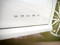 شعار كامري كروم للابواب الجانبية