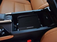 شاحن لاسلكي لكزس GS