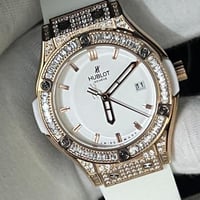 ساعة هوبلت النسائية اصدار حصري