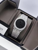 ساعة قوتشي النسائية