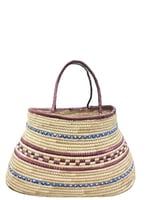 سلة متينه مصنوعه من الخوص