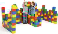 مكعبات البناء العملاقة