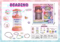 صانعة اساور