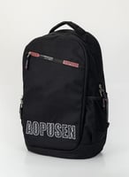 شنطة مدرسية بألوان هادئة