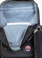 شنطة مدرسية مع مقلمة