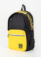 شنطة مدرسية بألوان مختلطة