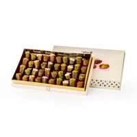 بوكس تمر محشي فاخر (سكري - صقعي - مجدول)