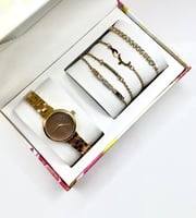 طقم نسائي ماركة KQLY