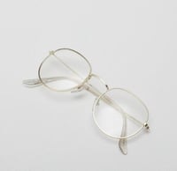 ايطار نظارة شفافة بعدسة زينة