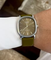 ساعة كاسيو casio Quartz جلد زيتي