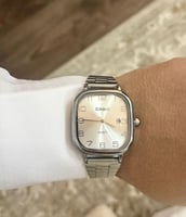 ساعة كاسيو casio LTP ارقام انجليزيه ابيض