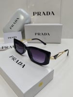 نظاراة برادا ازرق غامق اطار ذهبي