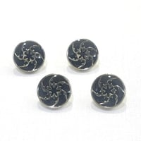 أزرار الثوب رجاليه طق طق طقم 8 حبه - 2252