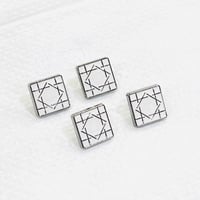 أزرار الثوب رجاليه طق طق طقم 8 حبه - 2106