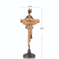 مجسم فني بملامح افريقية