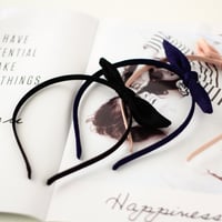 طوق شعر مخمل