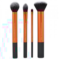 ريل تكنيك مجموعة فرش المكياج الاساسية قولد No. 014...