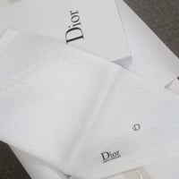 شماغ ديور كلاسيك ابيض اخر اصدار