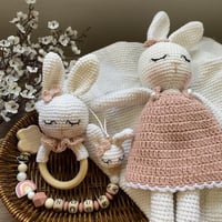 بوكس الارنب لون غبار الورد