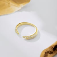 خاتم فايبر من احجار الـCZ والفضة المطلية بالذهب