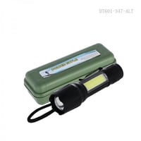 مصباح يدوي كبير