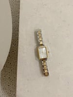 ساعة نسائية