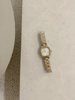 ساعة نسائية