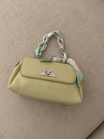 شنطة نسائية