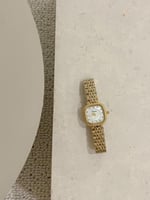 ساعة نسائية