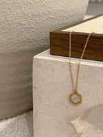 سلسال نسائي