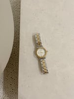 ساعة نسائية