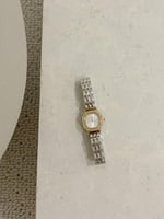 ساعة نسائية