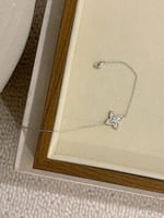 سوارة نسائية