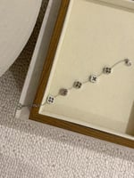 سوارة نسائية