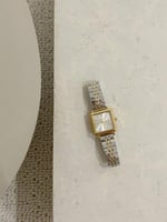 ساعة نسائية