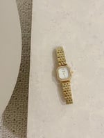 ساعة نسائية