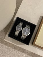 طقم رجالي و نسائي