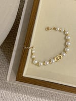 سوارة نسائية