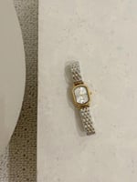 ساعة نسائية