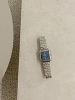 ساعة نسائية