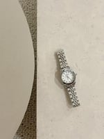 ساعة نسائية