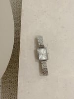 ساعة نسائية