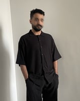 طقم اسود رجالي