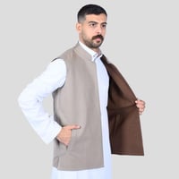 سديري رجالي M دبل فيس بني غامق وبيج غامق