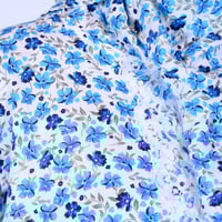 شرشف صلاة بزهور زرقاء