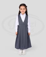 طقم قميص ابيض مع مريول روضة بناتي رصاصي سادة بصدر...